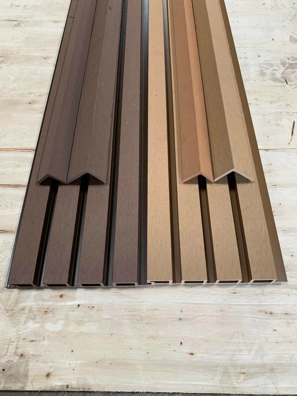 Lam sóng ngoài trời Maxwood412